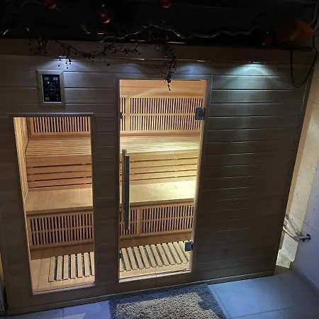 Charmant T2 Pour 4 Pers Avec Sauna, Wifi Et Parking Prive * Valloire